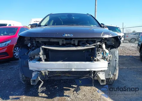 2018 Jeep Compass Limited 4X4 from USA, damaged, VIN 3C4NJDCB2JT395942